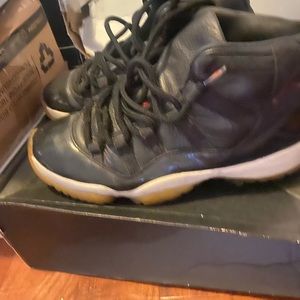 Air Jordan 11 72-10